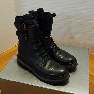 Prada black leather combat boots size35